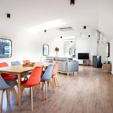 Arcadia - Peniche De Standing A Avec Vue Sur La Citadelle Botel *