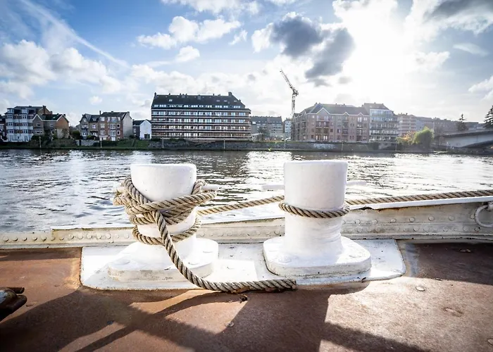 Arcadia - Peniche De Standing A Avec Vue Sur La Citadelle 那慕尔